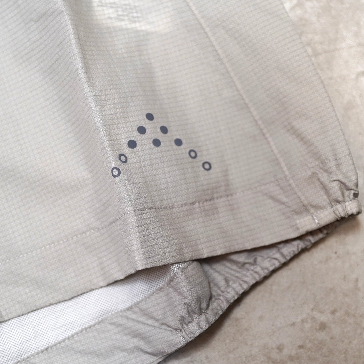 【Rab】ラブ women's Phantom Jacket "Light Zinc"