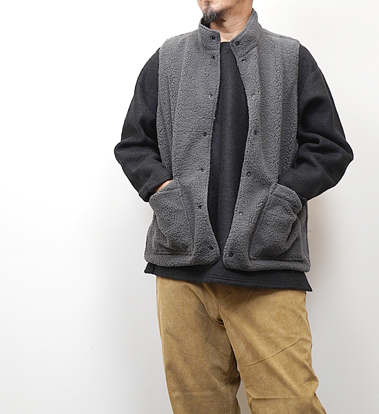 South2 West8 サウスツーウエストエイト Reversible. Vest-P.Fleece/N South2 West8 サウスツーウエストエイト Reversible. Vest-P.Fleece/N