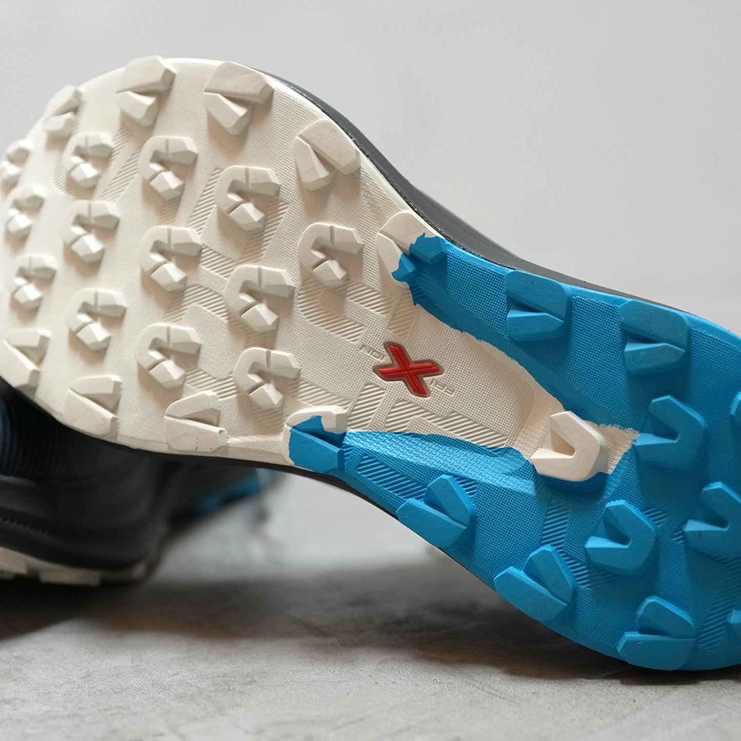 【LA SPORTIVA】ラ・スポルティバ Prodigio Max ”Gray×Chalk"