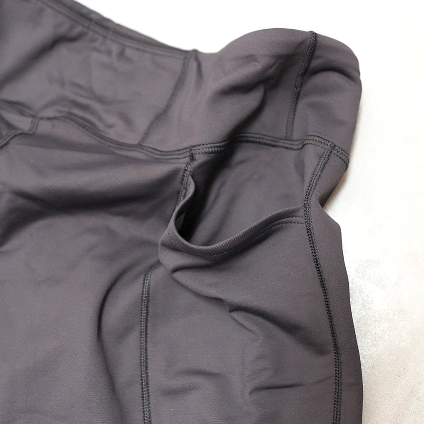 【patagonia】パタゴニア women's Peak Mission Tights 27in "Black" ※ネコポス可