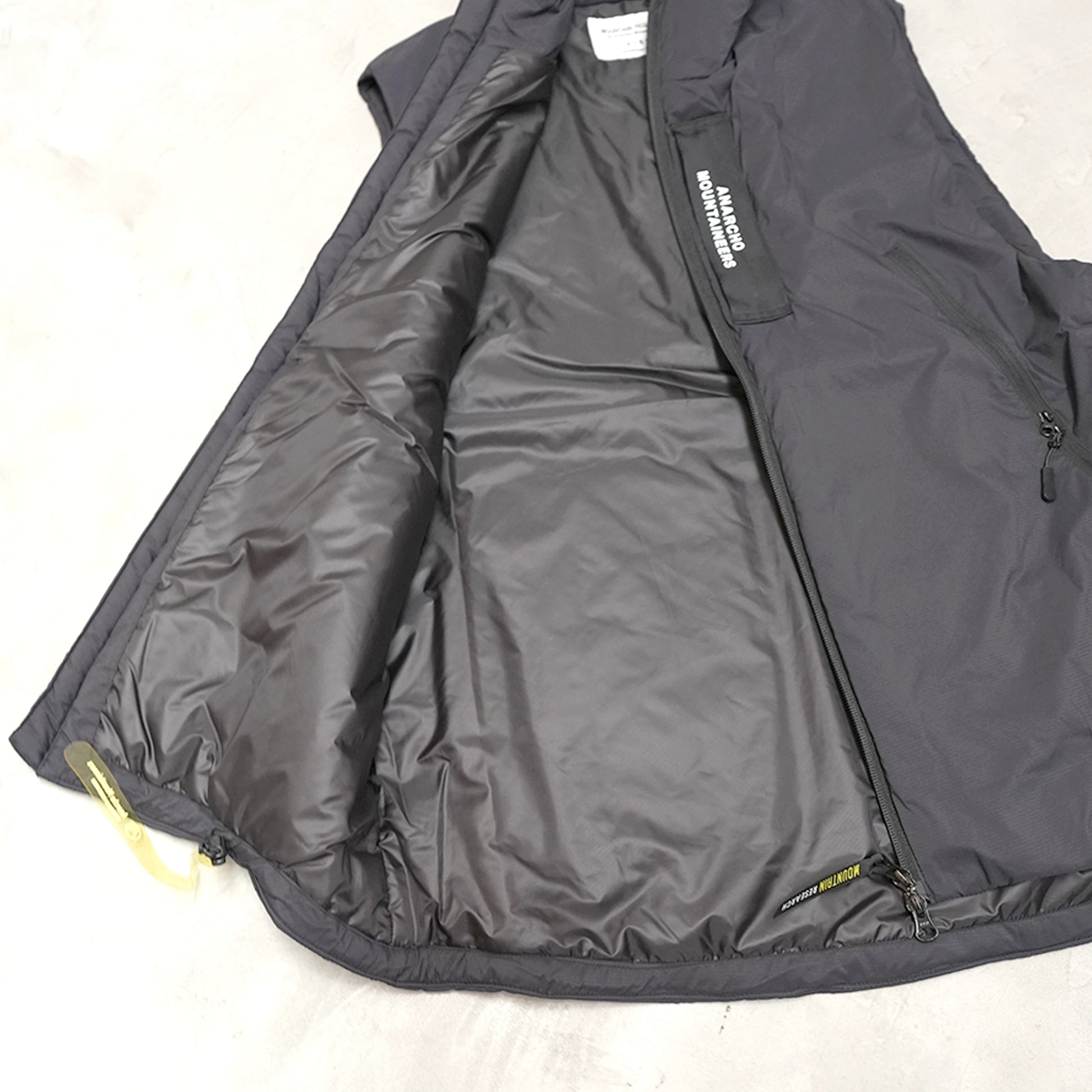 Mountain Research マウンテンリサーチ ID Vest (Insulation – Yosemite Mountain Research マウンテンリサーチ ID Vest (Insulation – Yosemite