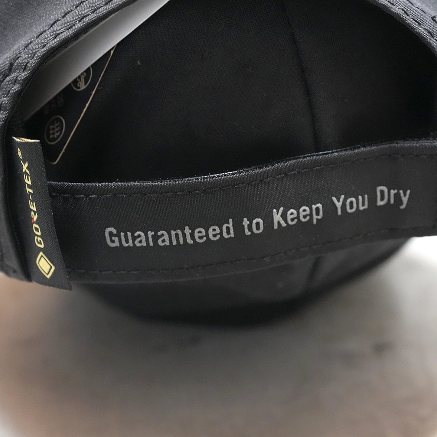 【NEW ERA OUTDOOR】ニューエラアウトドア 9TWENTY GORE-TEX 2L TPU "Black"