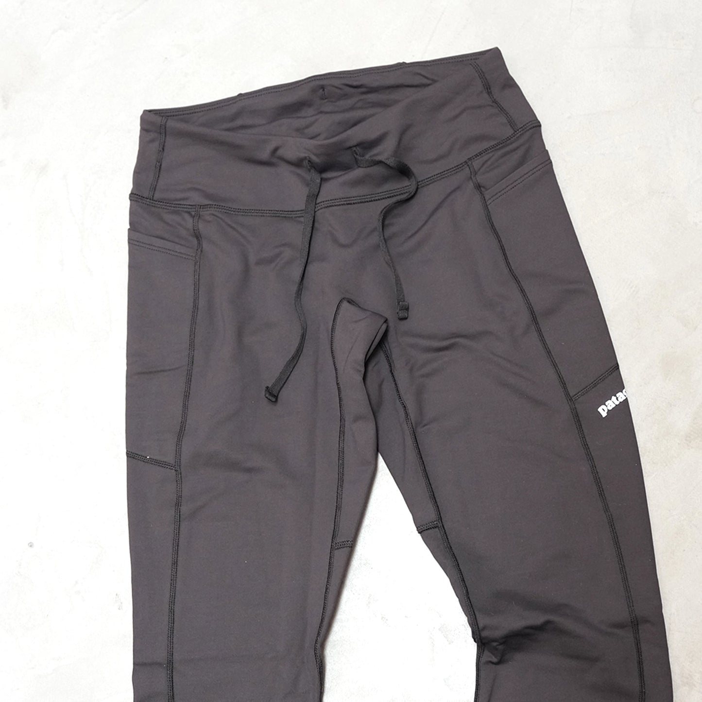 【patagonia】パタゴニア women's Peak Mission Tights 27in "Black" ※ネコポス可