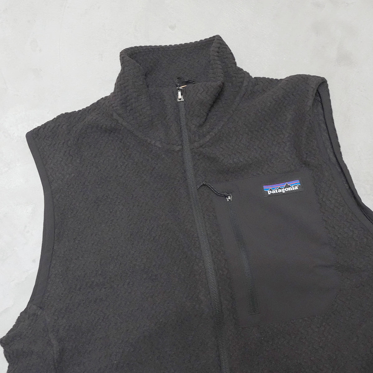 patagonia パタゴニア R1 Air Fleece Vest – Yosemite patagonia パタゴニア R1 Air Fleece Vest – Yosemite