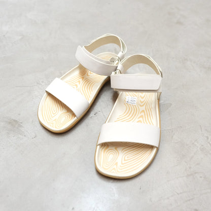 【VIVOBAREFOOT】ヴィヴォ ベアフット women's Sensus YIN Sandal "2Color"