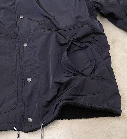 【nanamica】ナナミカ men's Reversible Wind Jacket "Dark Navy"