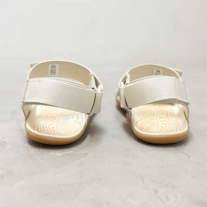 【VIVOBAREFOOT】ヴィヴォ ベアフット women's Sensus YIN Sandal "2Color"