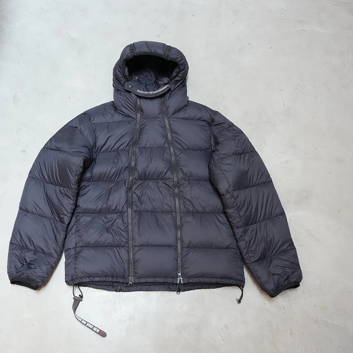 【Mountain Research】マウンテンリサーチ 4 Zips Down Parka "Black"