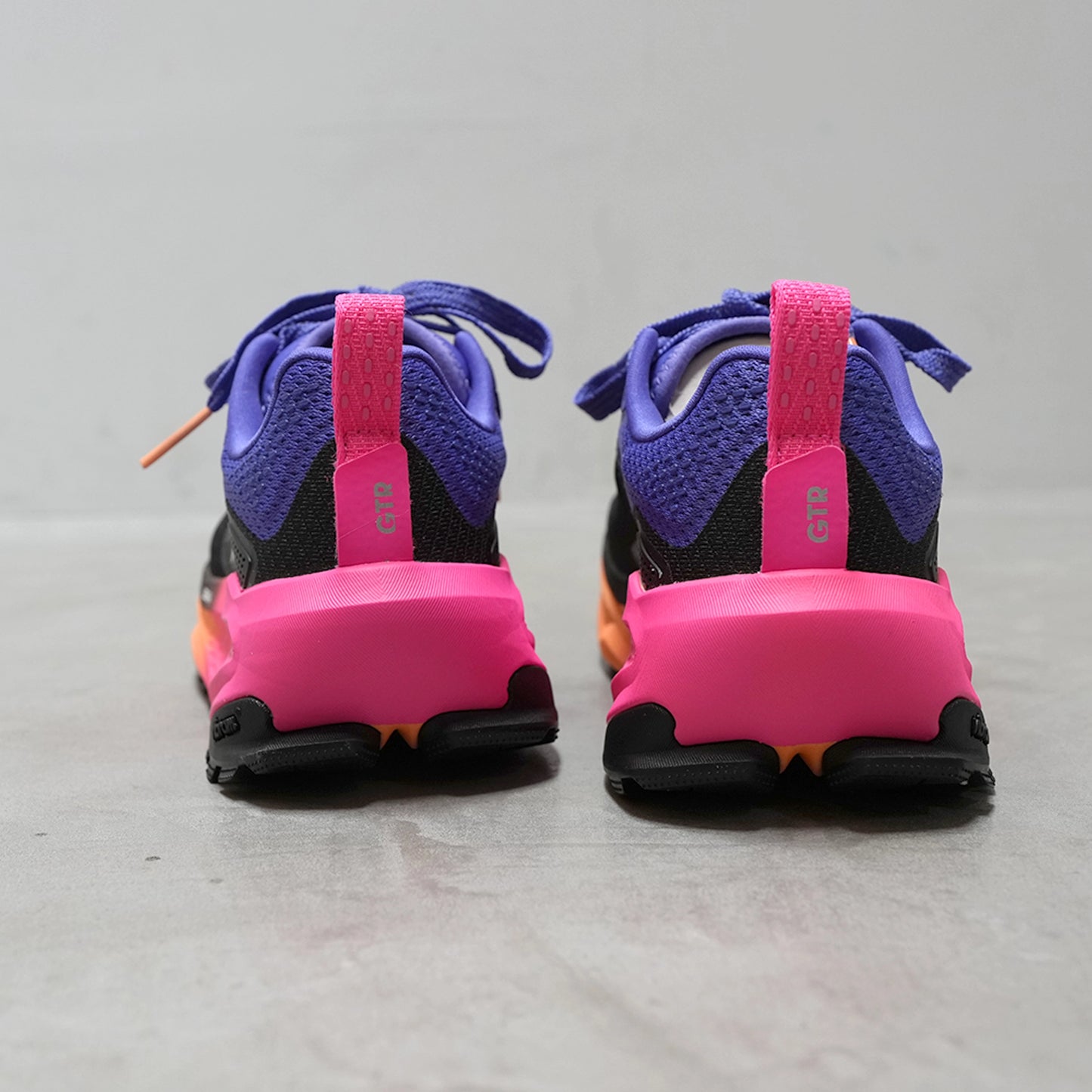 【ALTRA】アルトラ women's OLYMPUS 7 "2Color"