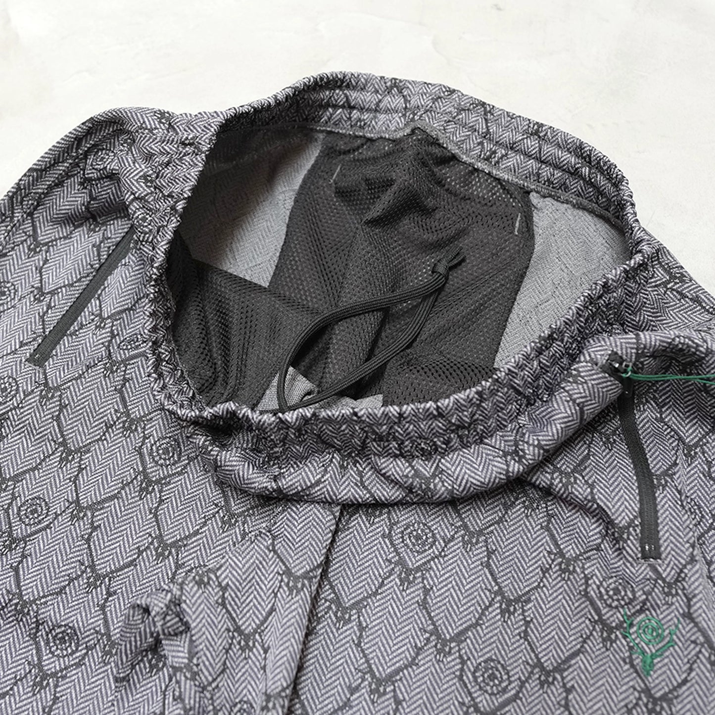 【South2 West8】サウスツーウエストエイト  Trainer Pant-Poly Jq./Skull&Target "Gray"