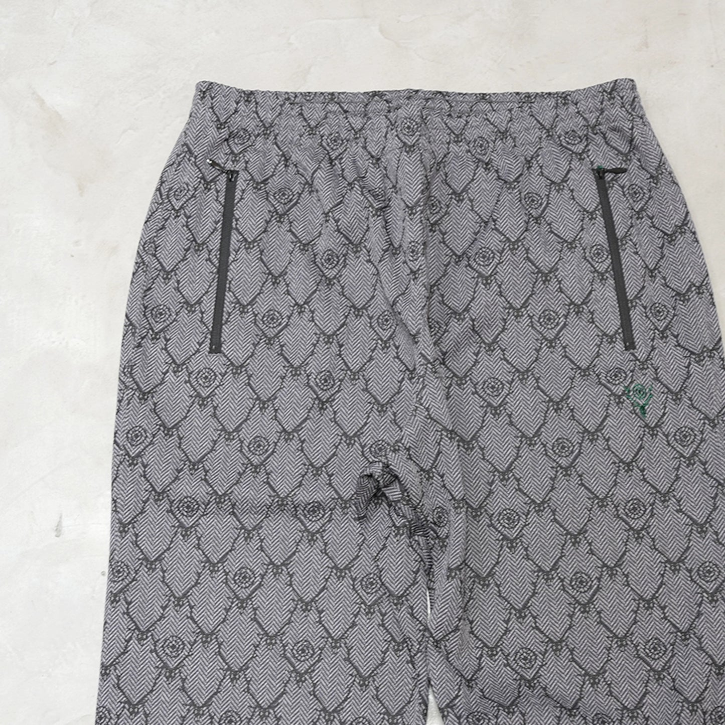 【South2 West8】サウスツーウエストエイト  Trainer Pant-Poly Jq./Skull&Target "Gray"