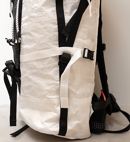 【Hyperlite Mountain Gear】 ハイパーライトマウンテンギア 3400(55L) Ice Pack ”White”