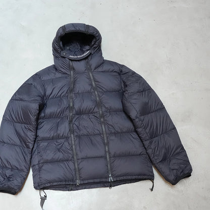 【Mountain Research】マウンテンリサーチ 4 Zips Down Parka "Black"