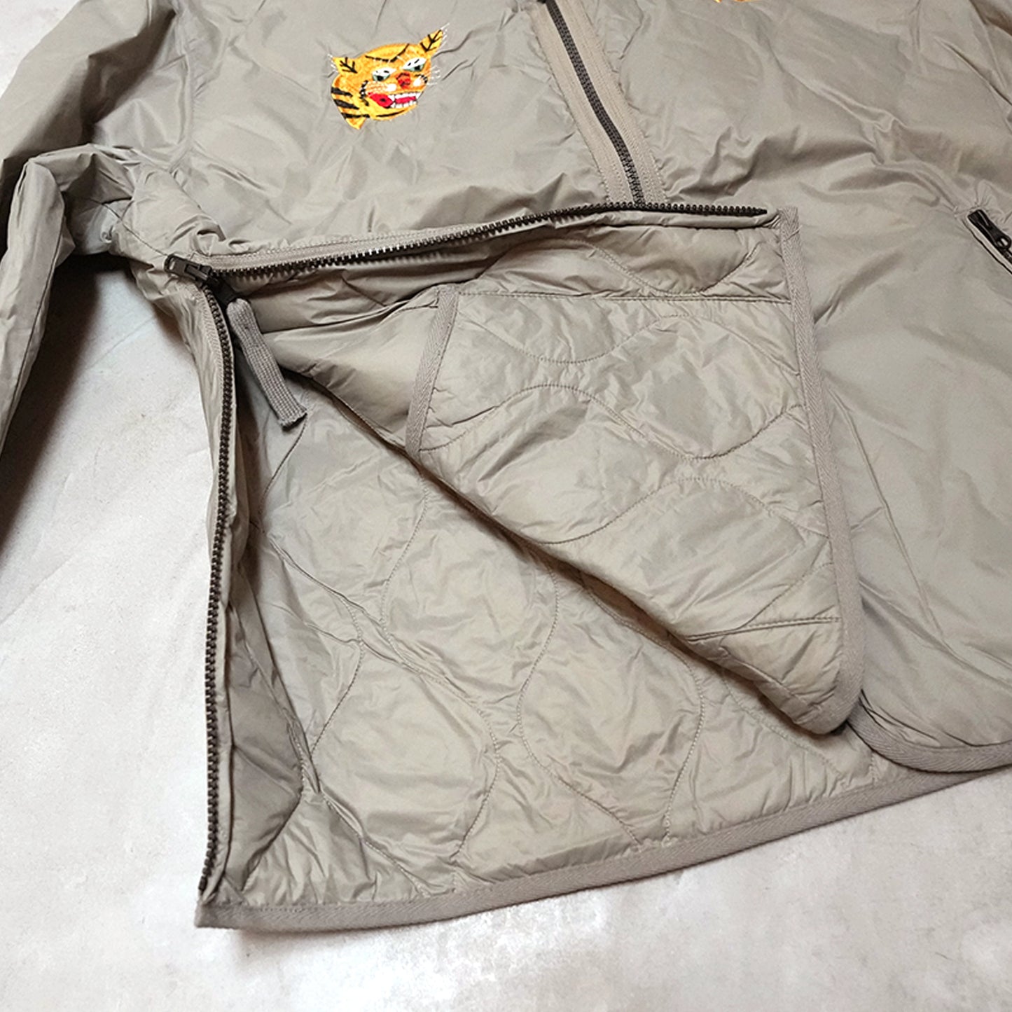 【TAION】タイオン unisex Japan Special Reversible Vetjan Down Jacket "2Color"