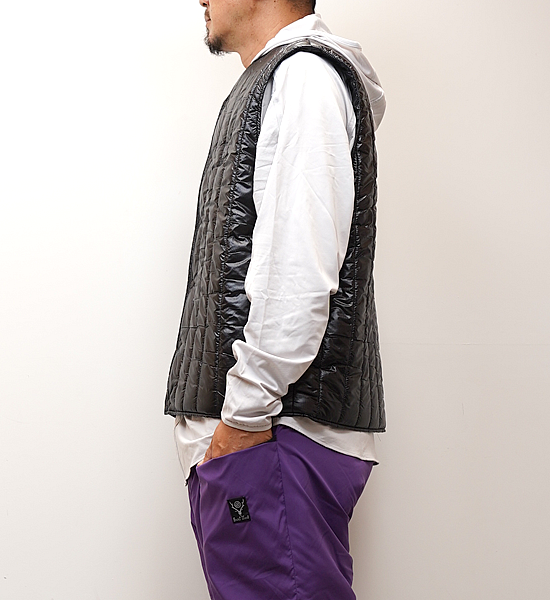 【South2 West8】サウスツーウエストエイト men's Quilted C/N Vest-Nylon Ripstop "Black"