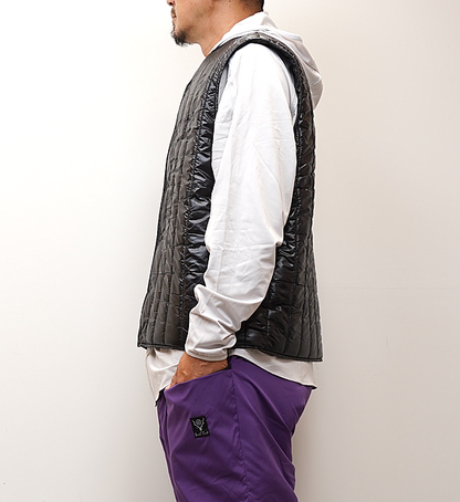 【South2 West8】サウスツーウエストエイト men's Quilted C/N Vest-Nylon Ripstop "Black"