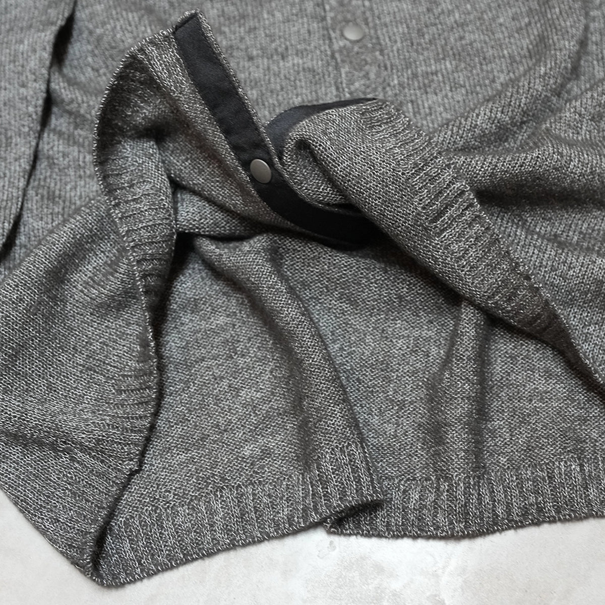 【STATIC】スタティック unisex Roar Cardigan "Off Black"