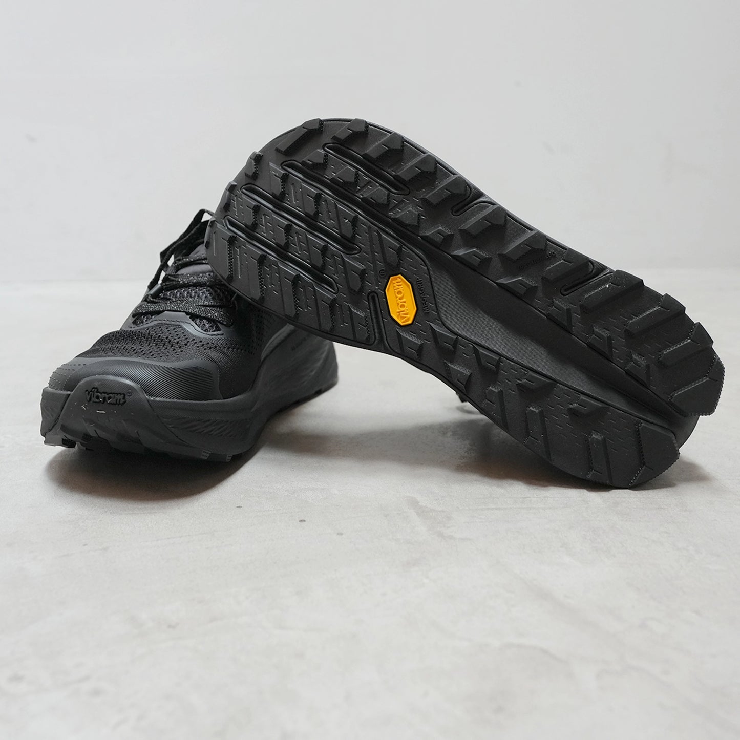 【ALTRA】アルトラ men's OLYMPUS 7 "2Color"