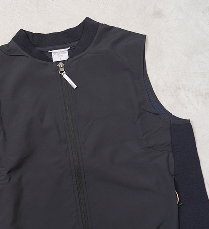 【HOUDINI】フーディニ women's Moonwalk Vest "True Black"