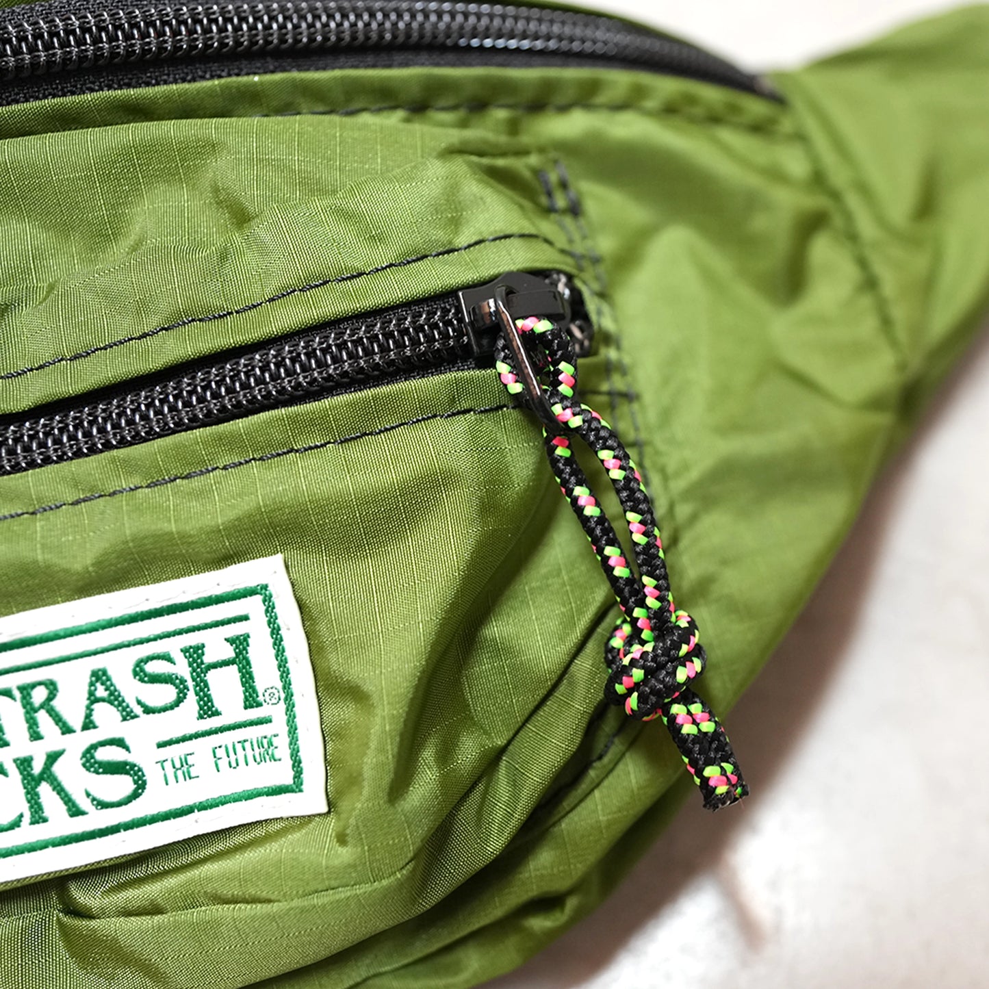 【HIKER TRASH】ハイカートラッシュ Pack To The Future "3Color"