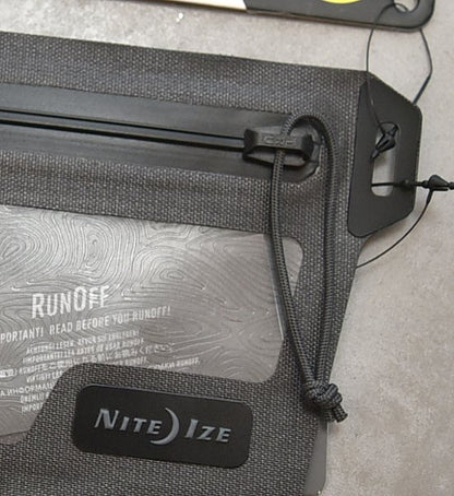 【NITE IZE】ナイトアイズ RunOff Waterproof Wallet ※ネコポス可