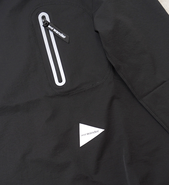 【and wander】アンドワンダー women's hybrid warm pocket LS T "Black"