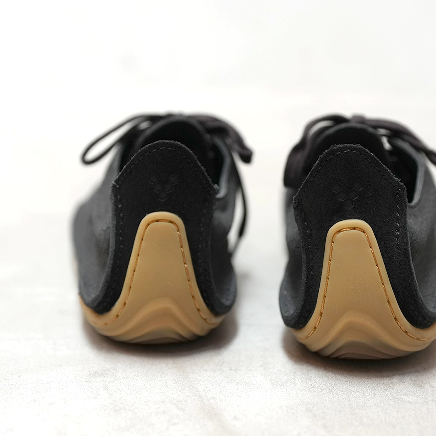 【VIVOBAREFOOT】ヴィヴォ ベアフット men's Sensus "2Color"