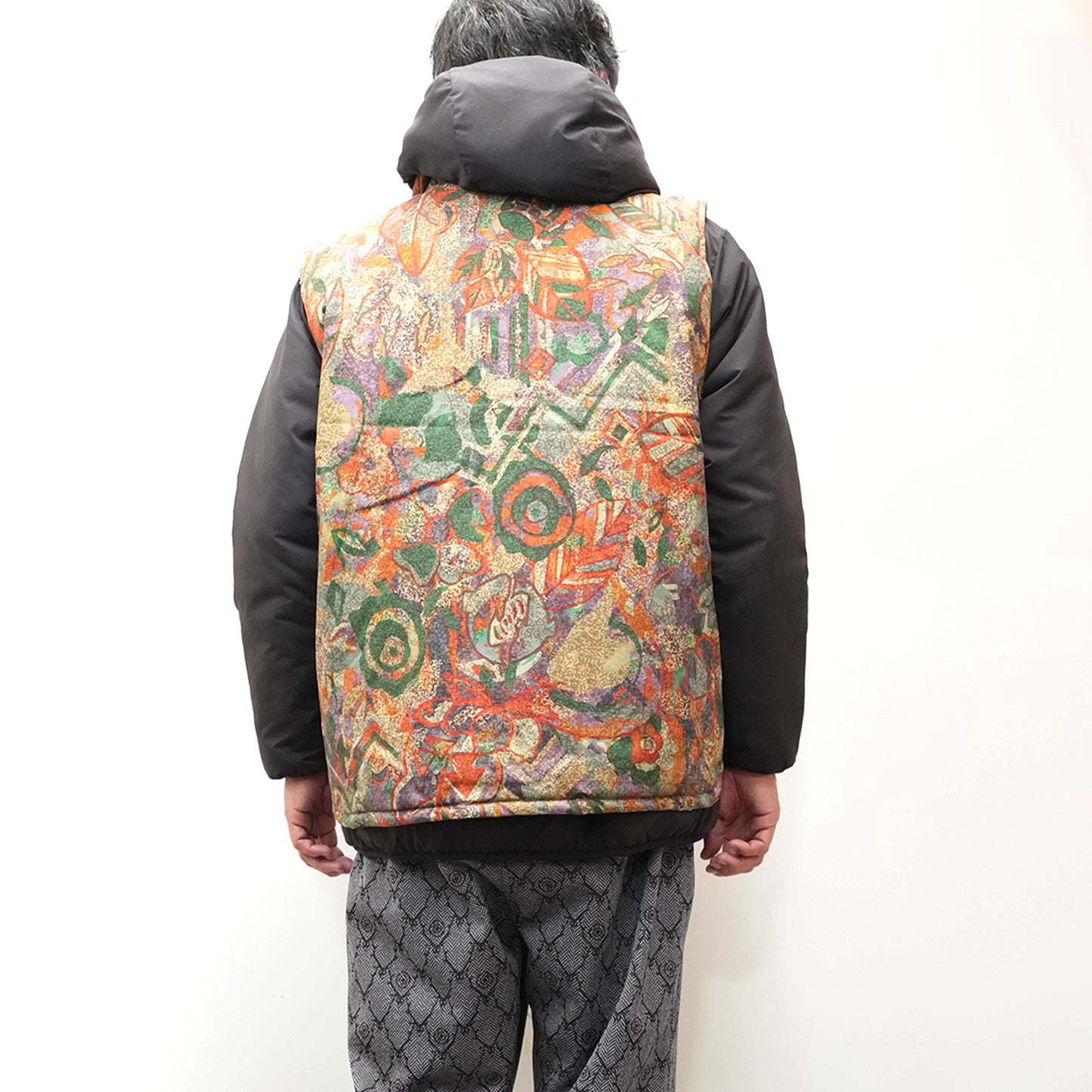 【South2 West8】サウスツーウエストエイト men's Multi-Pocket	Zipped Padding Vest-Cotton Ripstop/Printed "EZO	Forest"