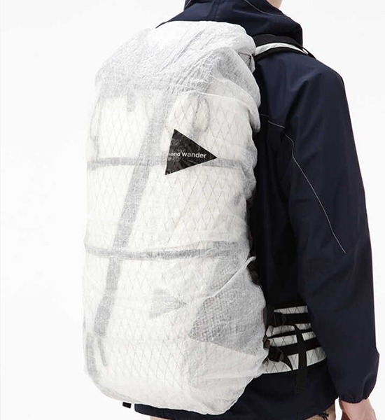 【and wander】アンドワンダー Dyneema cover bag 30-45L "2Color"