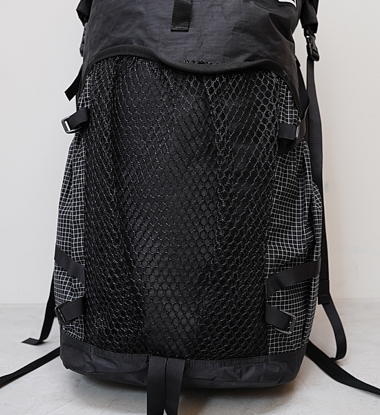 【Hyperlite Mountain Gear】ハイパーライトマウンテンギア 2400(40L) Junction ”Black”