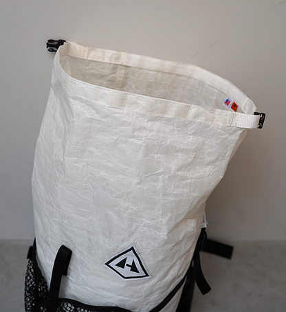 【Hyperlite Mountain Gear】ハイパーライトマウンテンギア 2400(40L) Junction ”White”