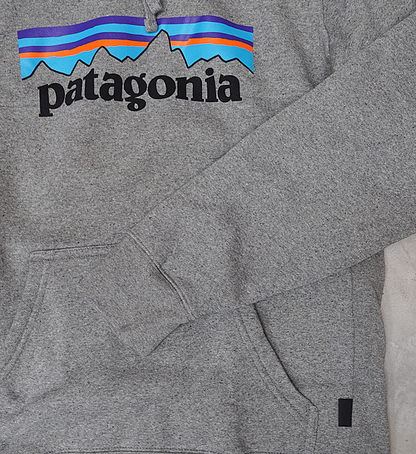 ★30%off【patagonia】パタゴニア men's P-6 Uprisal Hoody "2Color"