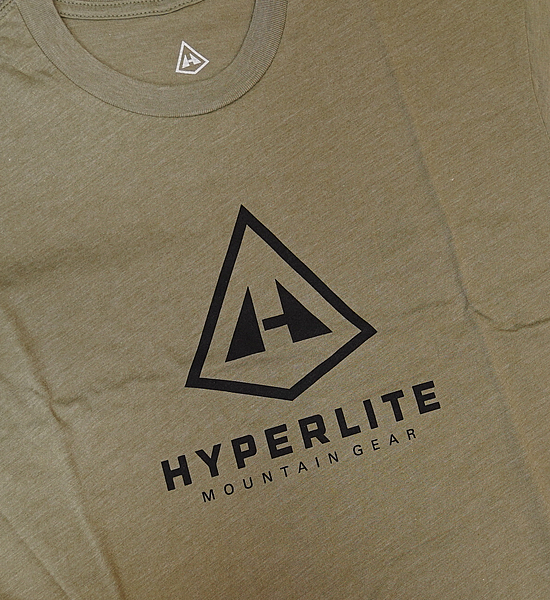 【Hyperlite Mountain Gear】ハイパーライトマウンテンギア Vertical Logo Tee ”3Color”  ※ネコポス可