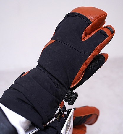 ★30%off【SWANY】スワニー Men's 970 GTX 3 Finger Mitt "BK×CRM"