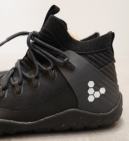 【VIVOBAREFOOT】ビボベアフット men's Magna Trail Ⅱ FG "Obsidian"