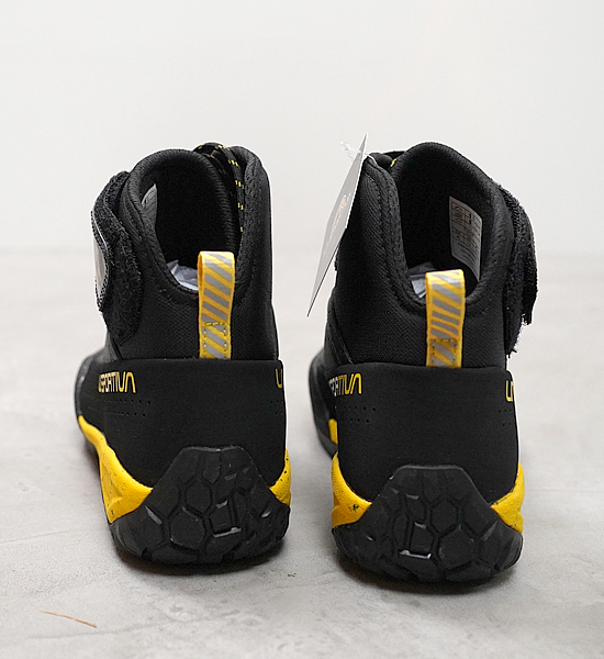 【LA SPORTIVA】ラ・スポルティバ TX Canyon ”Black×Yellow”