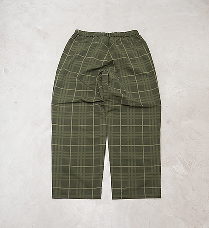 ★30%off【nanamica】ナナミカ men's ALPHADRY Wide Easy Pants "Khaki"