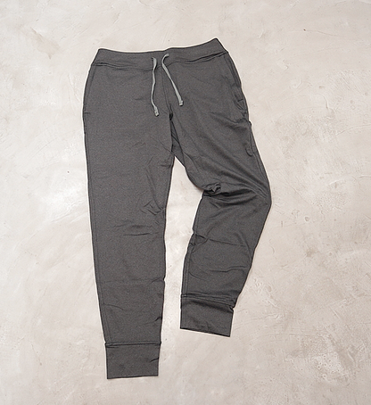 【patagonia】 パタゴニア women's Pack Out Joggers "Black X-Dye"