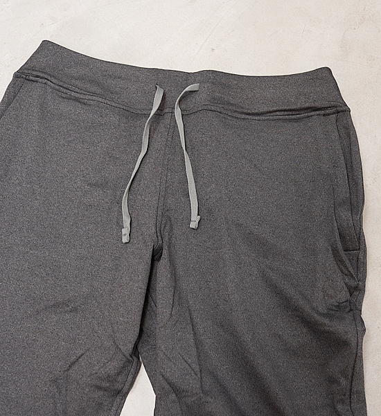 【patagonia】 パタゴニア women's Pack Out Joggers "Black X-Dye"