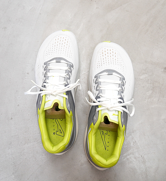 【ALTRA】アルトラ men's Vanish Tempo "Gray×Lime"