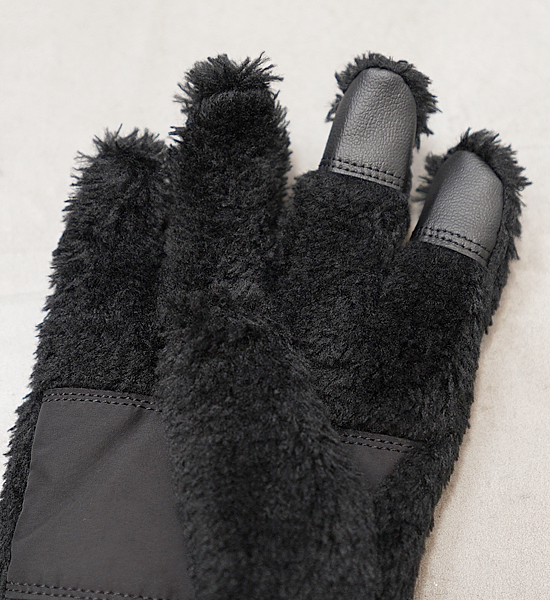 【and wander】アンドワンダー high loft fleece glove ”2Color”