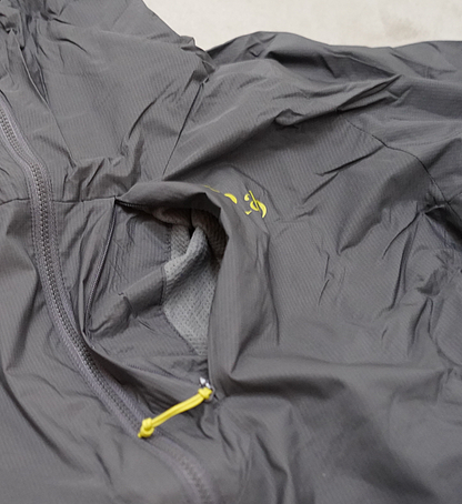 【Rab】ラブ men's VR(Vapour-Rise)Summit Jacket "Beluga"