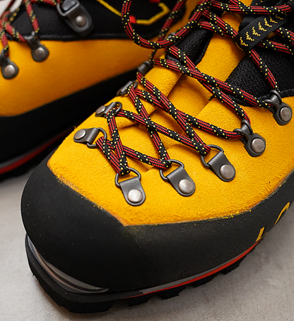 【LA SPORTIVA】ラ・スポルティバ Nepal Cube GTX ”Yellow”