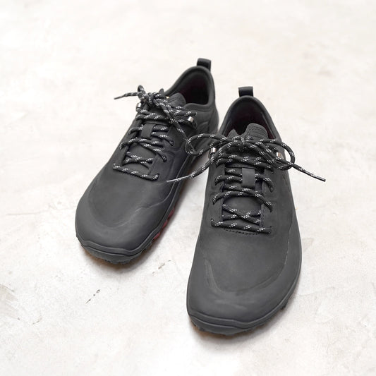 【VIVOBAREFOOT】ヴィヴォ ベアフット women's Tracker Leather Low "Obsidian"