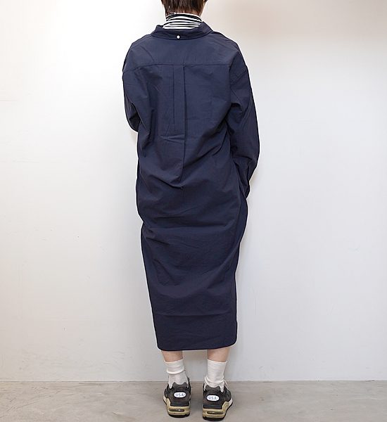 【nanamica】ナナミカ women's Button Down Wind Shirt Dress "Navy"