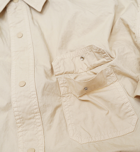 【THE NORTH FACE PURPLE LABEL】ノースフェイスパープルレーベル men's Lightweight Twill Big Work Shirt "Sand Beige"