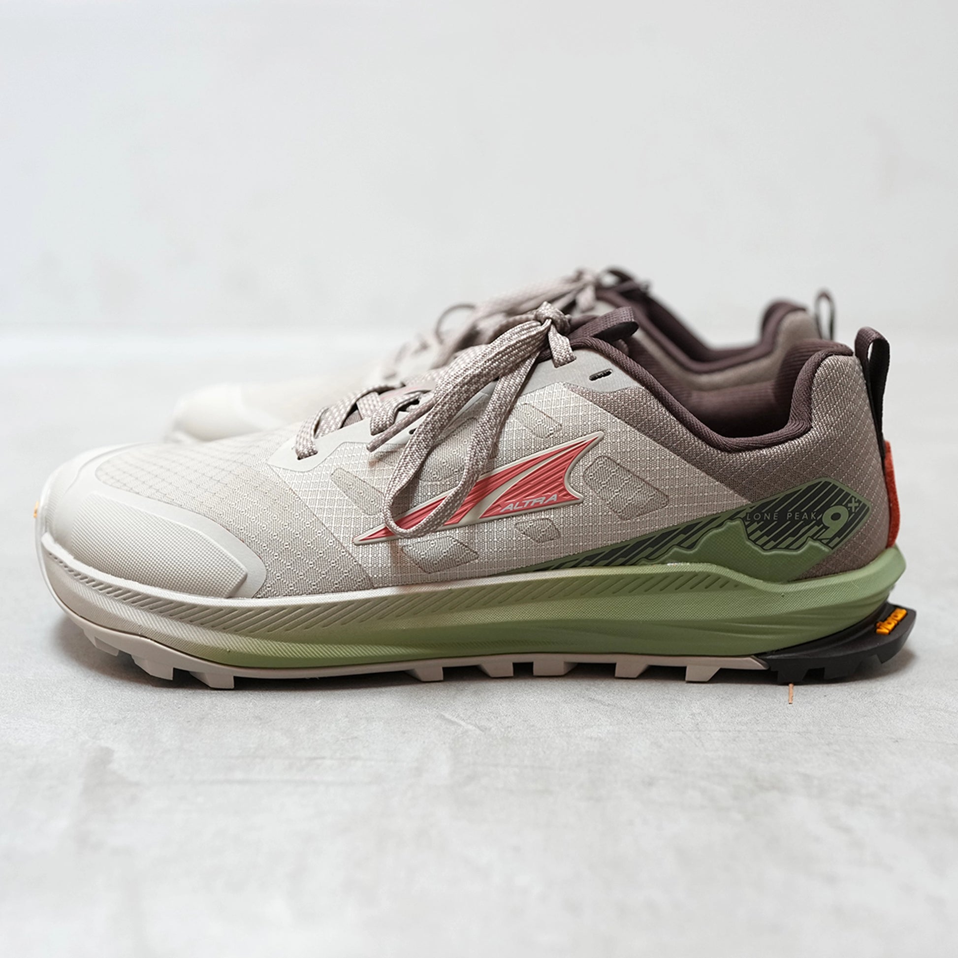 ALTRA アルトラ Lone Peak 9+ – Yosemite