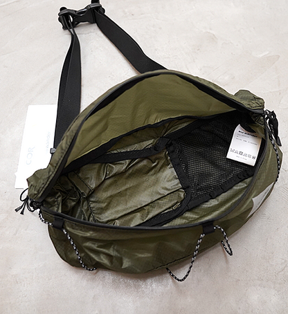 【and wander】アンドワンダー sil waist bag "4Color"