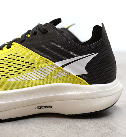 【ALTRA】アルトラ men's Vanish Carbon "2Color"