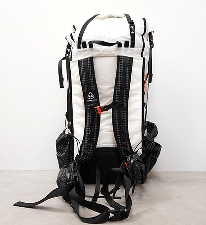 【Hyperlite Mountain Gear】ハイパーライトマウンテンギア Unbound 40 ”White”